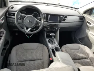 2017 Kia Niro LX with VIN KNDCB3LC6H5040404, listed as a Copart auction lot 80967753 with Not Provided miles and Non Repairable. Bid and sale history available at carsss.com. Image 8.