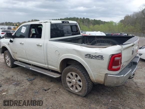 2022 Ram 2500 Laramie with VIN 3C6UR5FL3NG310109, listed as a IAAI auction lot 41832988 with 88,817 mi miles. Bid and sale history available at carsss.com. Image 3.