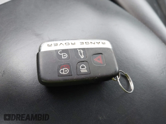 2013 Land Rover Range Rover SC z VIN SALGS2EFXDA105087, wystawiony jako IAAI lot #41289338 z przebiegiem 89 143 mil mil oraz . Historia ofert i sprzedaży dostępna na DreamBid. Obrazek 11.