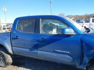 2018 Toyota Tacoma SR with VIN 3TMCZ5AN7JM128860, listed as a IAAI auction lot 41251397 with 97,246 mi miles. Bid and sale history available at carsss.com. Image 14.