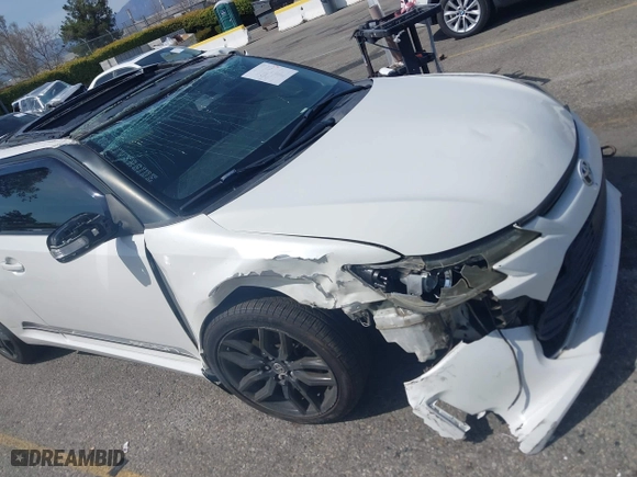 2015 Scion tC with VIN JTKJF5C71F3095189, listed as a IAAI auction lot 41847417 with 129,164 mi miles. Bid and sale history available at carsss.com. Image 6.