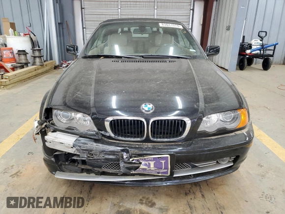 2001 BMW 3 Series 330Ci with VIN WBABS53401EV87414, listed as a Copart auction lot 83841974 with 90,923 mi miles and Salvage Title. Bid and sale history available at carsss.com. Image 5.