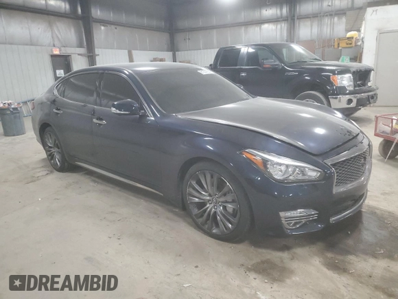 2017 Infiniti Q70 3.7 z VIN JN1BY1PR8HM210381, wystawiony jako Copart lot #81301604 z przebiegiem 109 797 mil mil oraz Szkoda całkowita • Salvage title. Historia ofert i sprzedaży dostępna na DreamBid. Obrazek 4.
