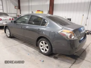 2009 Nissan Altima 2.5 S with VIN 1N4AL21E19N495686, listed as a IAAI auction lot 42158801 with 202,923 mi miles. Bid and sale history available at carsss.com. Image 3.
