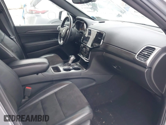 2020 Jeep Grand Cherokee Laredo E with VIN 1C4RJFAG9LC291300, listed as a IAAI auction lot 41315443 with 29,979 mi miles and . Bid and sale history available at DreamBid. Image 5.