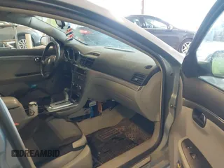 2009 Saturn Aura XE z VIN 1G8ZS57B99F162168, wystawiony jako IAAI lot #42434947 z przebiegiem 205 087 mil mil oraz . Historia ofert i sprzedaży dostępna na DreamBid. Obrazek 5.