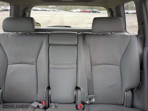 2006 Toyota Highlander w/3rd Row with VIN JTEEP21A460143476, listed as a Copart auction lot 54177545 with 193,084 mi miles and Clean Title. Bid and sale history available at carsss.com. Image 10.