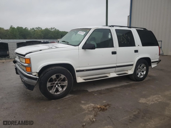 1997 Chevrolet Tahoe with VIN 1GNEK13R2VJ339111, listed as a Copart auction lot 48187215 with 166,260 mi miles and Salvage Title. Bid and sale history available at carsss.com. Image 1.