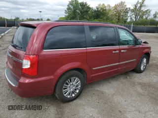 2016 Chrysler Town & Country Touring-L with VIN 2C4RC1CG6GR233412, listed as a Copart auction lot 72555674 with 109,742 mi miles and Clean Title. Bid and sale history available at carsss.com. Image 3.