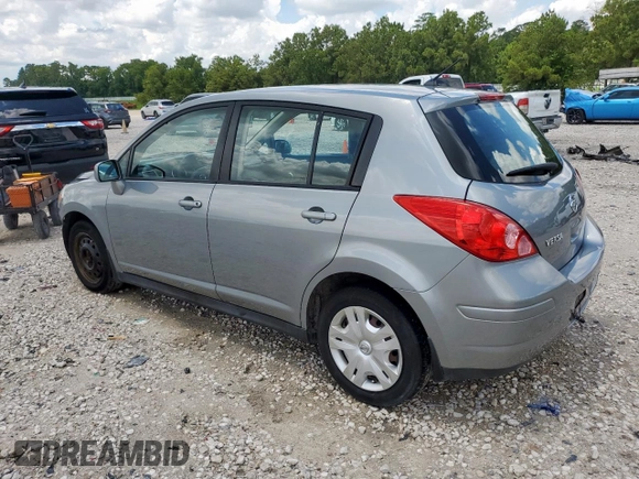 2010 Nissan Versa S with VIN 3N1BC1CP9AL372491, listed as a Copart auction lot 62467025 with 68,977 mi miles and Salvage title. Bid and sale history available at DreamBid. Image 2.
