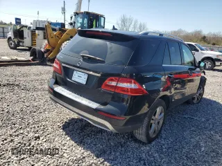 2015 Mercedes-Benz M ML 350 with VIN 4JGDA5JB3FA553624, listed as a Copart auction lot 48252185 with 117,172 mi miles and Salvage Title. Bid and sale history available at carsss.com. Image 3.