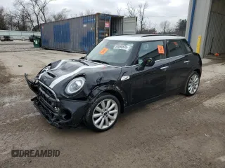 2021 MINI Hardtop 4 Door Cooper S z VIN WMWXU9C04M2M96933, wystawiony jako Copart lot #80886524 z przebiegiem 60 746 mil mil oraz Szkoda całkowita • Salvage title. Historia ofert i sprzedaży dostępna na DreamBid. Obrazek 1.