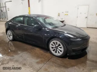 2022 Tesla Model 3 with VIN 5YJ3E1EA4NF370589, listed as a Copart auction lot 53441305 with 95,702 mi miles and Clean Title. Bid and sale history available at carsss.com. Image 4.
