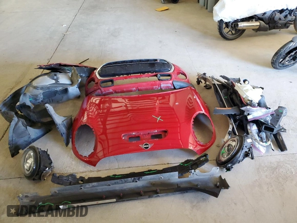 2021 MINI Hardtop 4 Door Cooper S z VIN WMWXU9C08M2P30720, wystawiony jako Copart lot #86888834 z przebiegiem 49 695 mil mil oraz Czysty tytuł • Clean title. Historia ofert i sprzedaży dostępna na DreamBid. Obrazek 12.