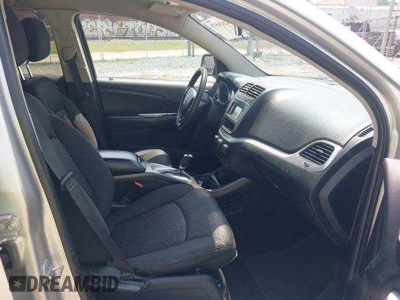 2014 Dodge Journey SXT z VIN 3C4PDCBB0ET133029, wystawiony jako IAAI lot #42434575 z przebiegiem 218 609 mil mil oraz . Historia ofert i sprzedaży dostępna na DreamBid. Obrazek 5.