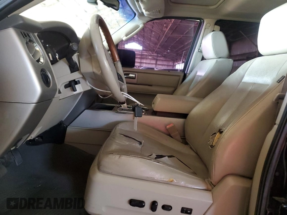 2007 Ford Expedition EL Limited with VIN 1FMFK19527LA45910, listed as a Copart auction lot 83823304 with 186,380 mi miles and Salvage Title. Bid and sale history available at carsss.com. Image 7.