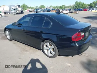 2007 BMW 3 Series 328xi с VIN WBAVC93597K030425, выставлен на аукционе IAAI как лот 42226253 с пробегом Не указан миль и . История ставок и продаж доступна на DreamBid. Изображение 3.