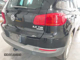 2012 Volkswagen Tiguan SE with VIN WVGBV7AX2CW503301, listed as a IAAI auction lot 42679407 with 90,603 mi miles and . Bid and sale history available at DreamBid. Image 6.