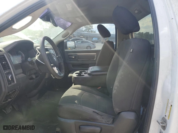 2019 Ram 1500 Classic Tradesman with VIN 3C6JR6DTXKG560700, listed as a Copart auction lot 52807595 with 195,166 mi miles and Clean Title. Bid and sale history available at carsss.com. Image 7.