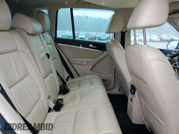 2012 Volkswagen Tiguan S with VIN WVGBV7AX4CW581692, listed as a Copart auction lot 86061624 with 168,362 mi miles and Clean Title. Bid and sale history available at DreamBid. Image 11.