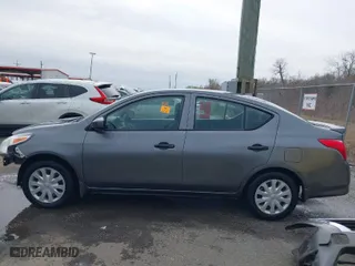 2017 Nissan Versa Sedan SV with VIN 3N1CN7AP4HL895626, listed as a IAAI auction lot 41542244 with 115,687 mi miles. Bid and sale history available at carsss.com. Image 15.