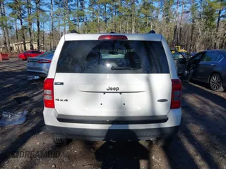 2015 Jeep Patriot Sport с VIN 1C4NJRBBXFD244570, выставлен на аукционе IAAI как лот 41695826 с пробегом Не указан миль и . История ставок и продаж доступна на DreamBid. Изображение 17.