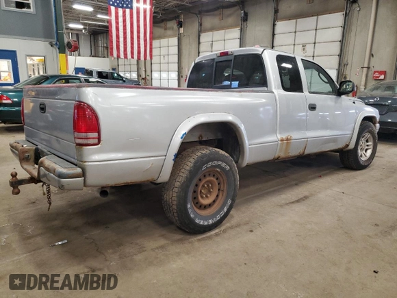 2004 Dodge Dakota Sport with VIN 1D7HG32N14S733389, listed as a Copart auction lot 46716745 with 169,510 mi miles and Clean Title. Bid and sale history available at carsss.com. Image 3.