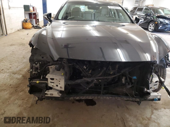 2019 Lexus LS 500 with VIN JTHC51FF6K5006583, listed as a Copart auction lot 81748074 with 98,323 mi miles and Salvage title. Bid and sale history available at DreamBid. Image 5.