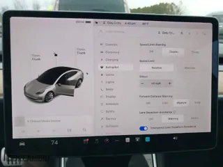 2018 Tesla Model 3 Long Range Battery with VIN 5YJ3E1EBXJF116906, listed as a IAAI auction lot 41913259 with 117,740 mi miles. Bid and sale history available at carsss.com. Image 7.