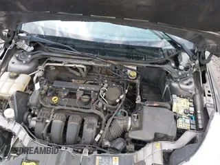 2014 Ford Focus SE with VIN 1FADP3K28EL337377, listed as a IAAI auction lot 41962856 with 137,906 mi miles. Bid and sale history available at carsss.com. Image 10.