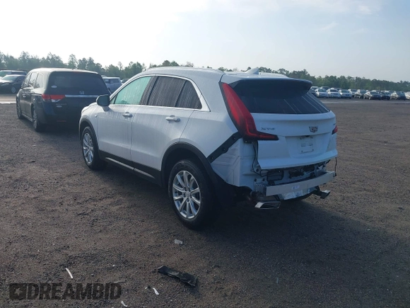 2023 Cadillac XT4 FWD Luxury with VIN 1GYAZAR48PF205055, listed as a IAAI auction lot 41915442 with 42,652 mi miles. Bid and sale history available at carsss.com. Image 3.