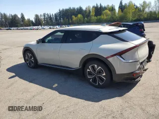 2022 Kia EV6 Wind z VIN KNDC3DLC7N5036151, wystawiony jako Copart lot #53167575 z przebiegiem 71 258 mil mil oraz Szkoda całkowita • Salvage title. Historia ofert i sprzedaży dostępna na DreamBid. Obrazek 2.