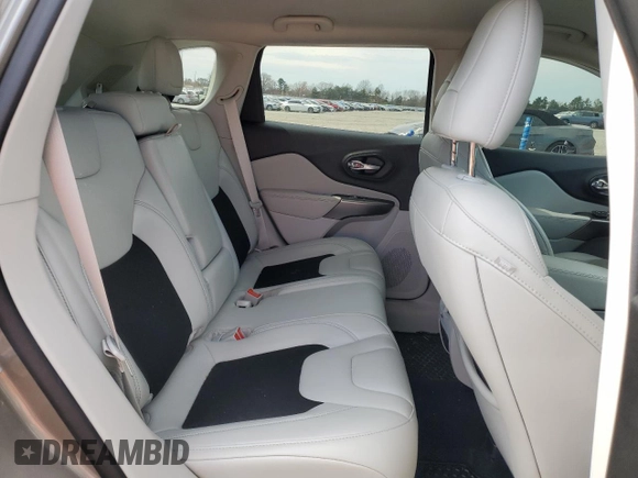 2020 Jeep Cherokee Altitude with VIN 1C4PJMLX9LD507326, listed as a Copart auction lot 50621445 with 62,602 mi miles and Salvage Title. Bid and sale history available at DreamBid. Image 10.