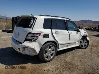 2015 Mercedes-Benz GLK 350 with VIN WDCGG8JB5FG347312, listed as a Copart auction lot 70240564 with 97,623 mi miles and Salvage Title. Bid and sale history available at DreamBid. Image 3.