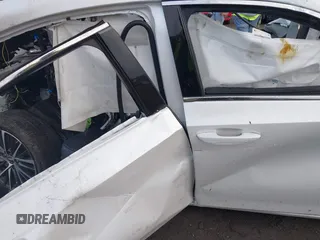 2022 Lexus ES 350 z VIN 58ADZ1B14NU131942, wystawiony jako IAAI lot #38207582 z przebiegiem Nie podano mil oraz . Historia ofert i sprzedaży dostępna na DreamBid. Obrazek 13.