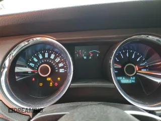 2014 Ford Mustang GT with VIN 1ZVBP8CF0E5253460, listed as a Copart auction lot 62730545 with 108,225 mi miles and Salvage title. Bid and sale history available at DreamBid. Image 9.