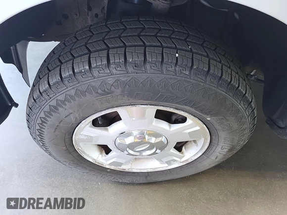 2012 Ford F-150 XL with VIN 1FTMF1CF3CKD99095, listed as a IAAI auction lot 42843914 with 119,380 mi miles and . Bid and sale history available at DreamBid. Image 10.