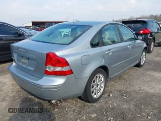 2006 Volvo S40 2.5L Turbo с VIN YV1MS682262183879, выставлен на аукционе IAAI как лот 41683301 с пробегом 134 233 миль миль и . История ставок и продаж доступна на DreamBid. Изображение 4.