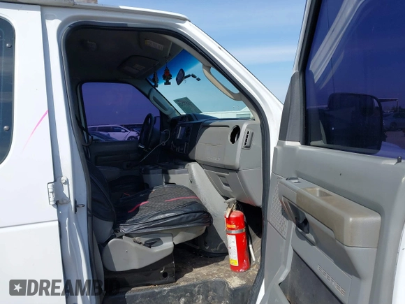 2013 Ford Econoline Cargo Commercial with VIN 1FTNE1EW6DDA38244, listed as a IAAI auction lot 41577325 with 280,007 mi miles and . Bid and sale history available at carsss.com. Image 5.