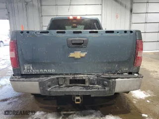 2009 Chevrolet Silverado 1500 LT with VIN 1GCEK29CX9Z276042, listed as a Copart auction lot 43861045 with 124,143 mi miles and Salvage Title. Bid and sale history available at carsss.com. Image 6.