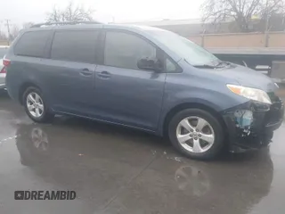 2015 Toyota Sienna LE AAS with VIN 5TDKK3DC8FS645154, listed as a IAAI auction lot 41513731 with 120,368 mi miles. Bid and sale history available at carsss.com. Image 1.