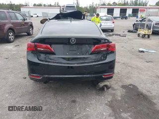 2017 Acura TLX with VIN 19UUB1F33HA008913, listed as a IAAI auction lot 41332238 with 1 mi miles. Bid and sale history available at carsss.com. Image 15.