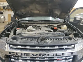 2021 Chevrolet Silverado 3500HD LTZ with VIN 1GC4YUEY6MF195556, listed as a Copart auction lot 42080565 with 137,185 mi miles and Salvage Title. Bid and sale history available at DreamBid. Image 11.