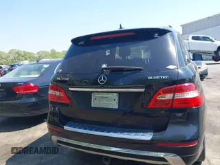 2014 Mercedes-Benz M 350 z VIN 4JGDA2EB0EA385223, wystawiony jako IAAI lot #42056714 z przebiegiem 185 750 mil mil oraz . Historia ofert i sprzedaży dostępna na DreamBid. Obrazek 16.