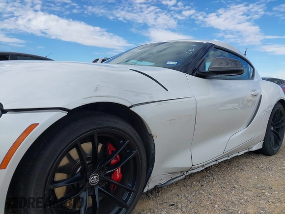 2022 Toyota GR Supra 3.0 with VIN WZ1DB0C06NW049264, listed as a IAAI auction lot 41168384 with 20,203 mi miles. Bid and sale history available at carsss.com. Image 17.