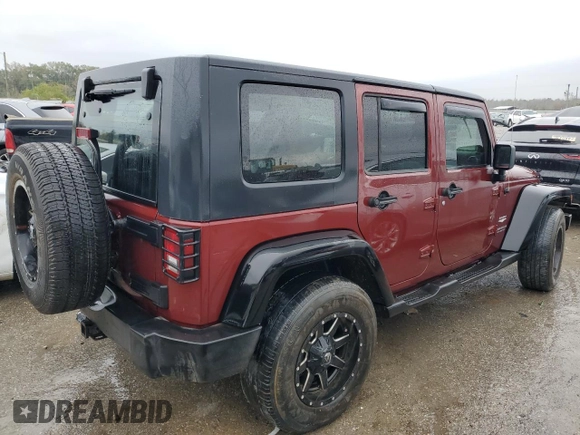 2007 Jeep Wrangler Unlimited Sahara z VIN 1J4GB59157L199454, wystawiony jako Copart lot #82314724 z przebiegiem Nie podano mil oraz Czysty tytuł • Clean title. Historia ofert i sprzedaży dostępna na DreamBid. Obrazek 3.