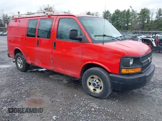 2012 GMC Savana Cargo with VIN 1GTW7FCA8C1126974, listed as a IAAI auction lot 42010602 with 251,367 mi miles. Bid and sale history available at carsss.com. Image 1.