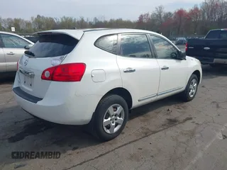 2013 Nissan Rogue S with VIN JN8AS5MT7DW533888, listed as a IAAI auction lot 42089120 with 114,332 mi miles. Bid and sale history available at carsss.com. Image 4.