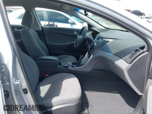 2013 Hyundai Sonata GLS with VIN 5NPEB4AC9DH598744, listed as a IAAI auction lot 42024858 with 92,750 mi miles and . Bid and sale history available at carsss.com. Image 5.