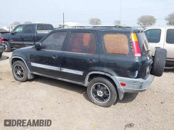 1998 Honda CR-V LX with VIN JHLRD2845WC007468, listed as a IAAI auction lot 41799829 with 330,127 mi miles. Bid and sale history available at carsss.com. Image 3.